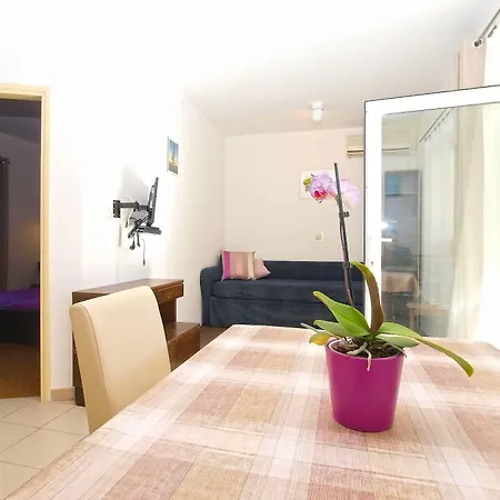 Jozefina 1261 Apartamento *